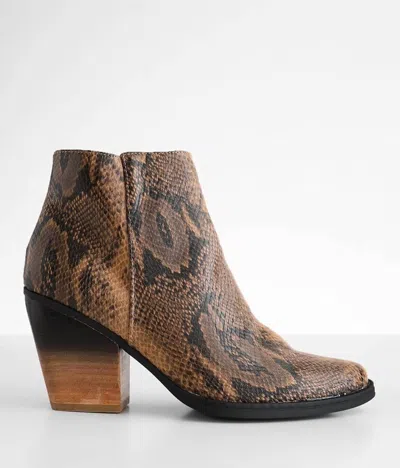 Very G Women's 2 Tone Snake Print Bootie In Tan Snake In Animal Print