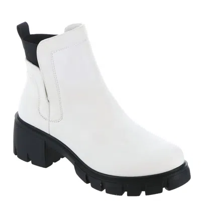 Very G Women's Dana Bootie With Chunky Heel In White