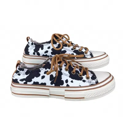 Very G Women's Driana 3 Casual Sneaker In White Black In Multi
