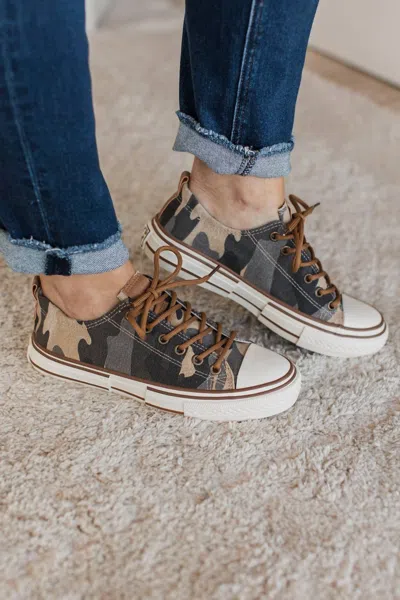 Very G Women's Driana 3 Sneakers In Camo In Animal Print