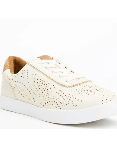 Very G Women's Felix Sneaker In Cream In White
