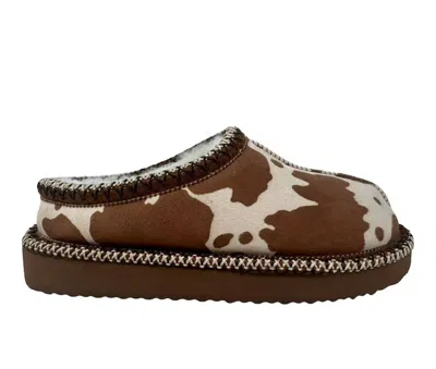 Very G Women's Georgina Cow Print Slippers In Cream Tan In Multi