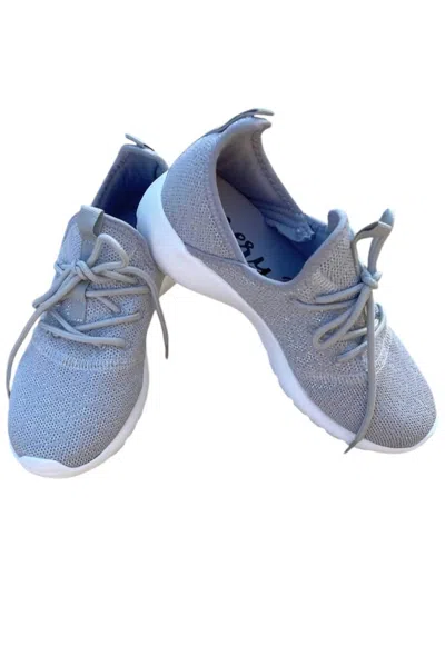 Very G Women's Liliana Sneaker In Grey