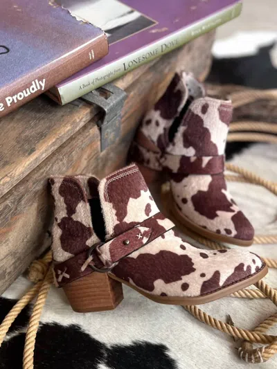 Very G Women's Moove Out The Pasture Booties In Brown