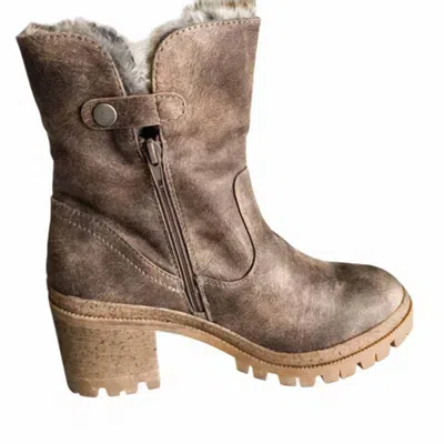 Very G Women's North Park Boots In Taupe In Brown