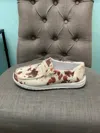 Very G Women Yogi 2 Slip On Shoes In Cream/black In Multi