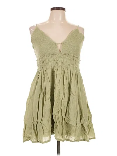Pre-owned Very J Casual Dress In Green