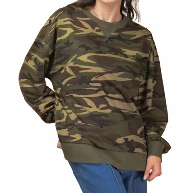 Very J Printed Knit Casual Top In Camo In Green