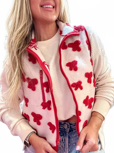 Very J Textured Bow Printed Vest In Neutral