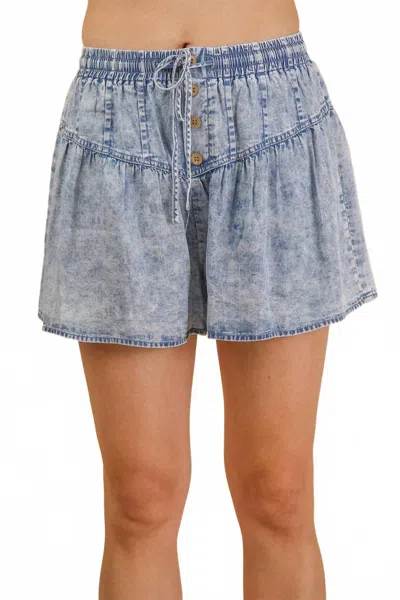 Very J Whitney Washed Chambray Button Down Flare Shorts In Light Indigo In Blue