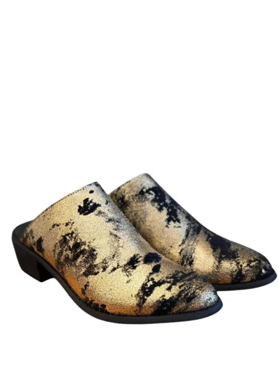 Very Volatile Women's Moonstruck Mules In Gold