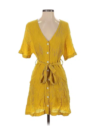 Pre-owned Vestique Casual Dress In Yellow