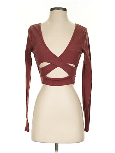 Pre-owned Vestique Long Sleeve T-shirt In Burgundy