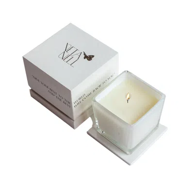 Veta Nell White Blanco No. 3 Candle - Gift Packaging + Coco Wax + Essential Oils - 8oz