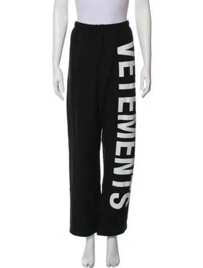 Pre-owned Vetements 2019 Logo Sweatpants Sweatpants In Black