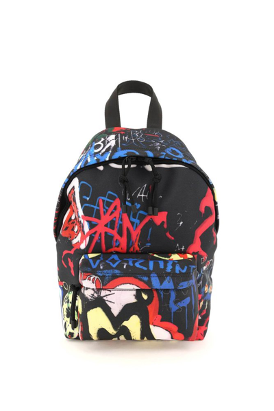 Vetements Allover Graffiti Print Zipped Backpack In Multi