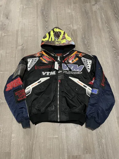 Pre-owned Vetements Aw19 Racing Bomber In Multicolor