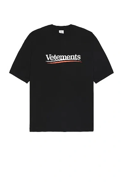 Vetements Campaign Logo T-shirt In Black