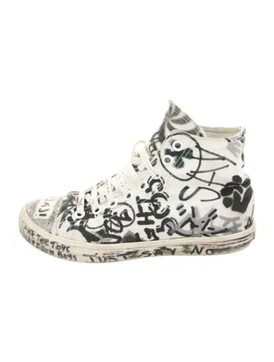 Pre-owned Vetements Canvas Graphic Print Sneakers In Silver