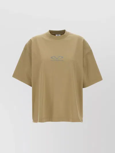 Vetements 'circular Logo' Crew Neck T-shirt In Neutral