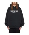 Vetements Drawstring Hood Hoodie In Black