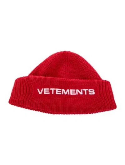 Pre-owned Vetements Embroidered Logo Beanie In Red