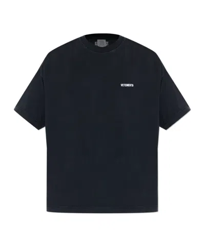 Vetements Embroidered Logo T-shirt In Black