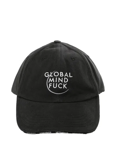 Vetements Embroidery Logo Cap In Black