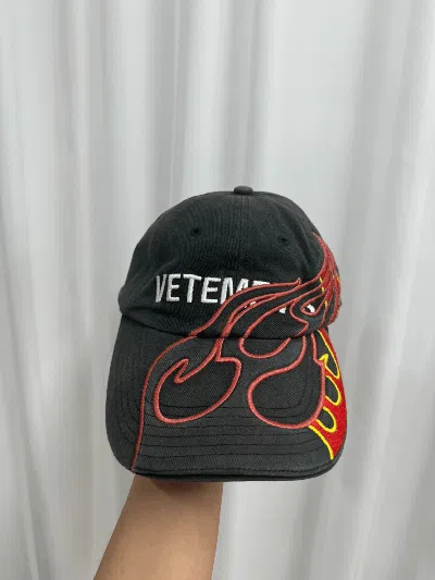 Pre-owned Vetements Flame Hat In Black