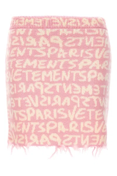 VETEMENTS VETEMENTS 'GRAFFITI MONOGRAM' SKIRT