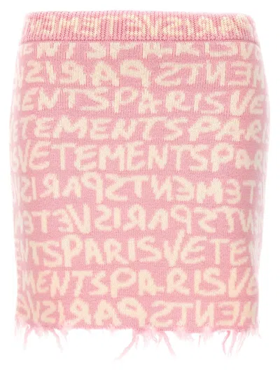VETEMENTS VETEMENTS 'GRAFFITI MONOGRAM' SKIRT