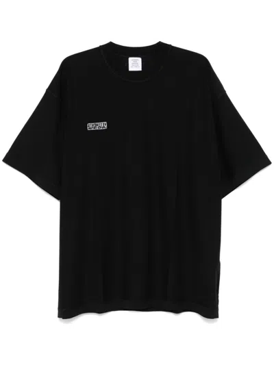 Vetements Inside Out T-shirt In Black