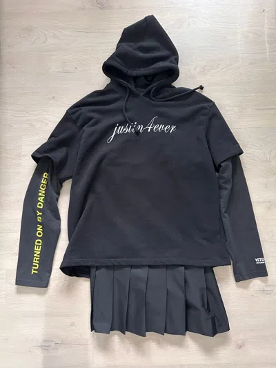 Pre-owned Vetements Justin 4ever Eleven Inch Gun Club Sweatshirt Dress In Black