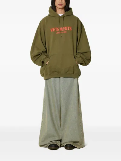 Vetements Limited Edition Logo Hoodie In Green