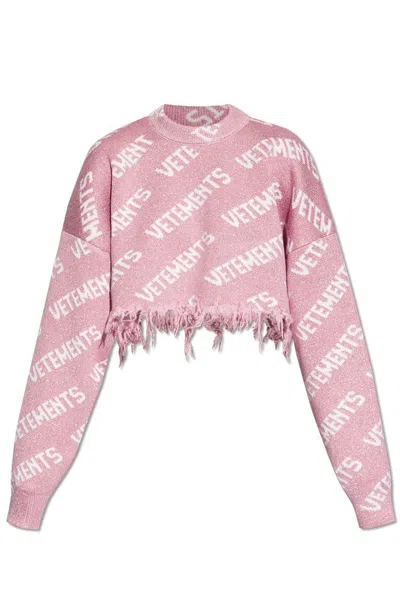 Vetements Logo Detailed Cropped Sweater In Multi