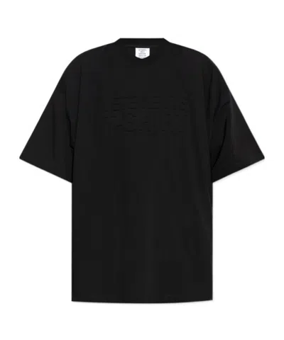Vetements Logo-embossed T-shirt In Black