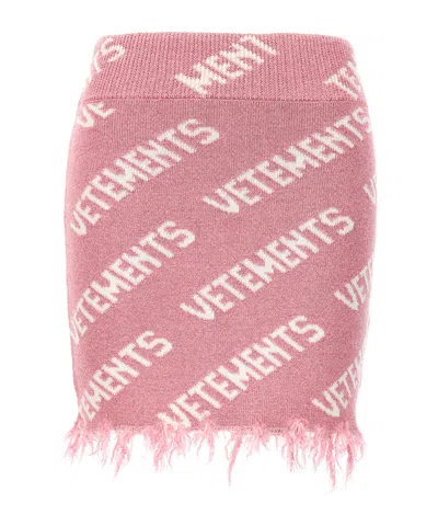 VETEMENTS VETEMENTS MONOGRAM FRAYED MINI SKIRT