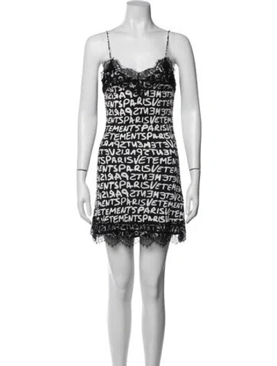 Pre-owned Vetements Logo Mini Dress In White