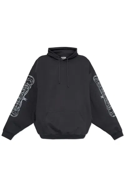 Vetements Logo-print Hoodie In Black