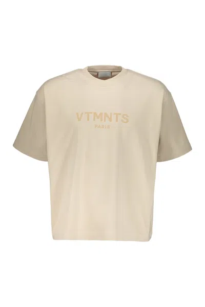 Vetements Logo Print T-shirt In Pattern