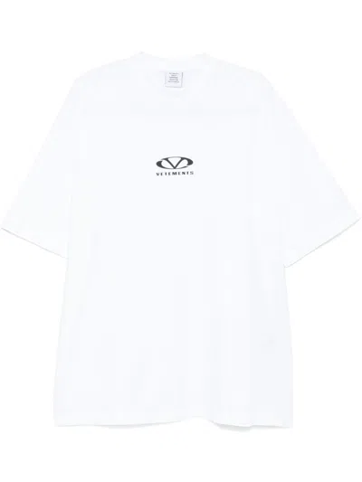 Vetements Short Sleeves Unisex Cotton Blend T-shirt In White