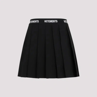 Vetements Logo School Girl Skirt In Black