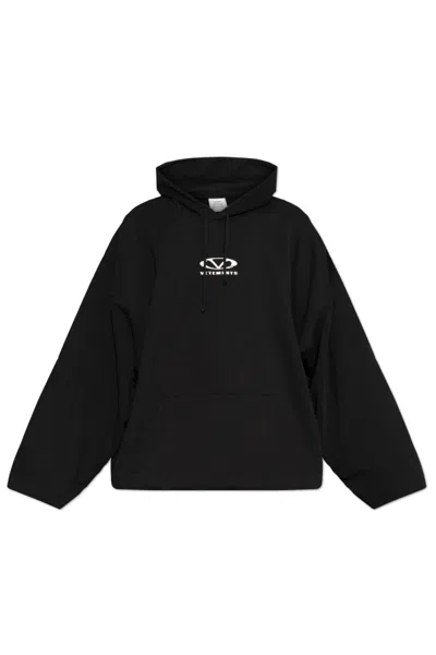 VETEMENTS LOGO SWEATSHIRT
