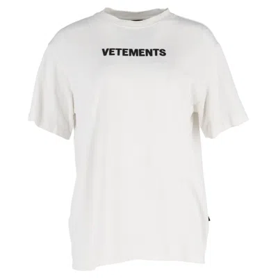 Vetements Logo T-shirt In White Cotton
