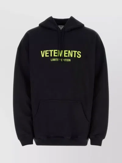 Vetements Logoed Print Cotton Blend Sweatshirt In Black