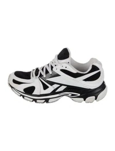Pre-owned Vetements Mesh Athletic Sneakers In Black/white