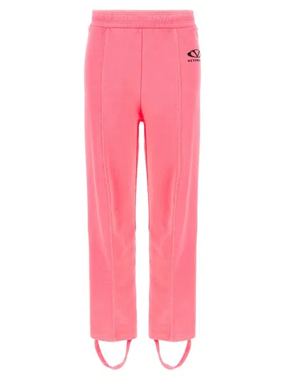 VETEMENTS VETEMENTS 'OVAL LOGO' JOGGERS