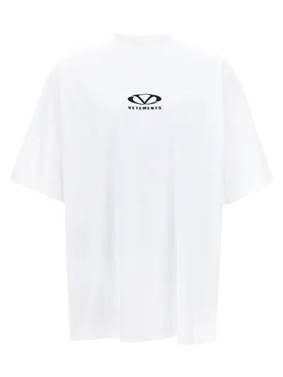 Vetements Oval Logo T-shirt In White