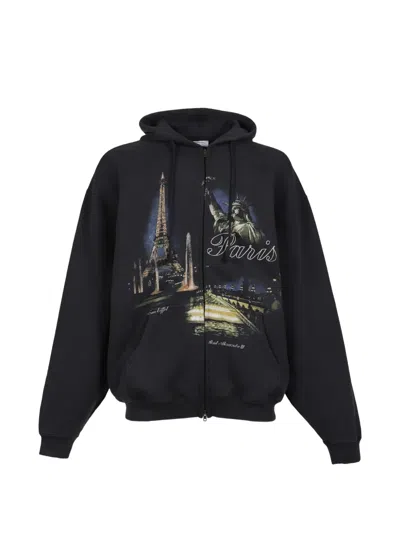 Vetements Paris Graphic Zip-up Hoodie In Black