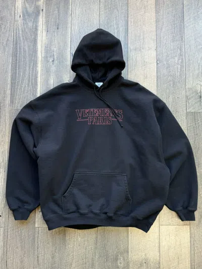 Pre-owned Vetements Paris Logo Black Oversized Hoodie - Medium